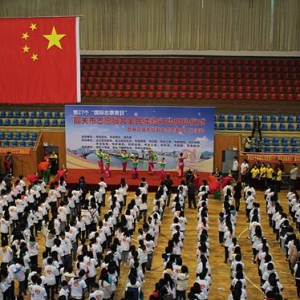 万博max体育官网入口天泉、万博max体育官网入口桶装水赞助韶关市献血成人礼